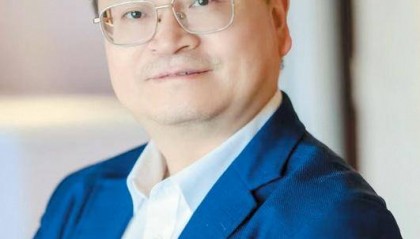 管涛：防范人民币汇率双向超调