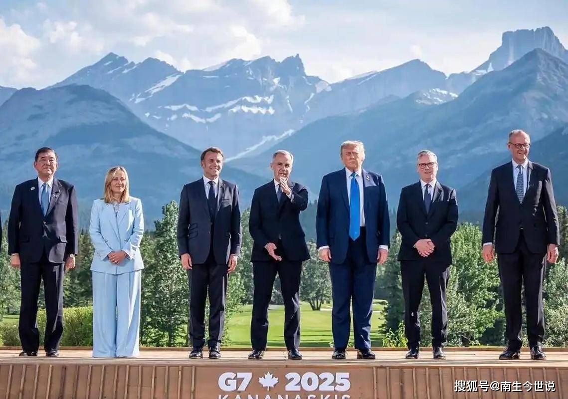 别掉入这个“致命陷阱”!人民币国际化的最大障碍,根本不是自由兑换