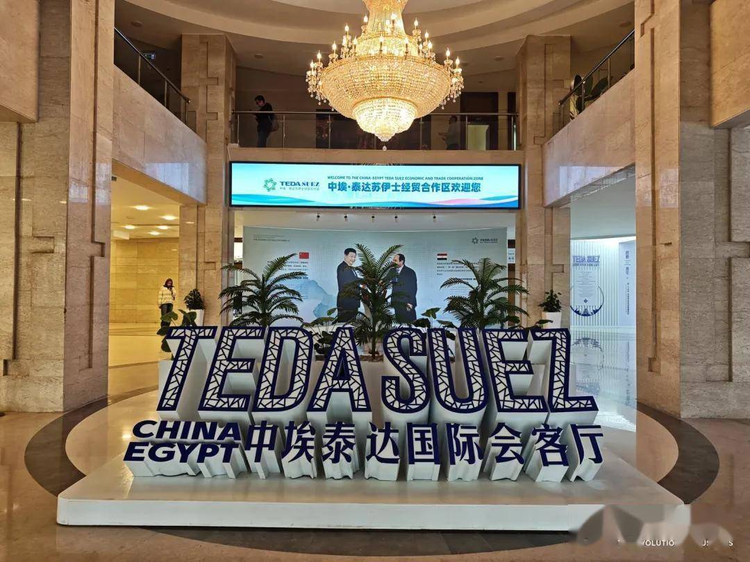 在一年货币贬值40%的地方做生意，是什么体验？